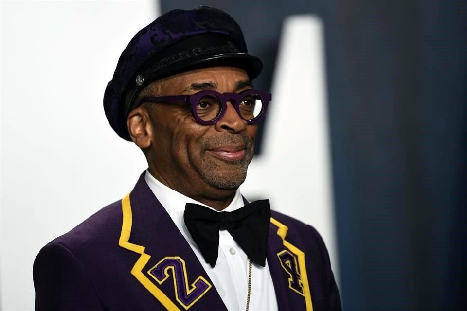 Tras haber cancelado el certamen del año pasado, la organización de Cannes volvió  a seleccionar al cineasta Spike Lee como presidente del jurado.