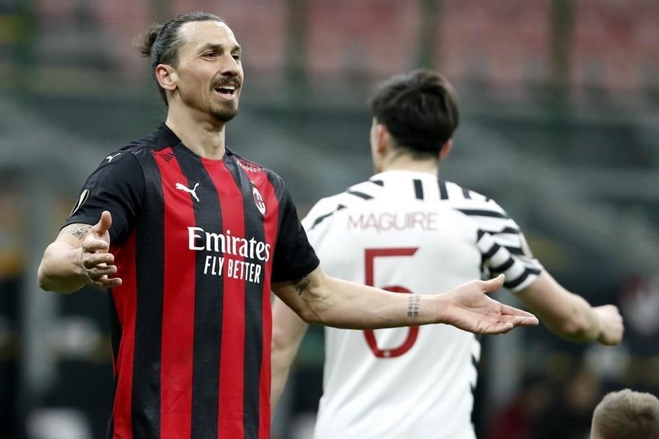 Zlatan Ibrahimovic no pudo hacer mucho para evitar la eliminación del Milan.