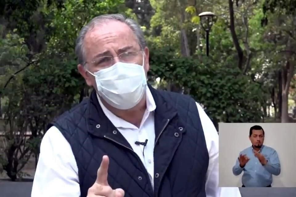 El titular de la Secretaría de Salud Jalisco, Fernando Petersen, dijo que serán dos fichas por vehículo.