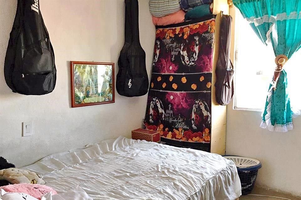 Hacinados en una pequeña casa, la familia González Lindero narra su lucha contra el Covid, luego que 6 de sus 8 integrantes enfermaran.
