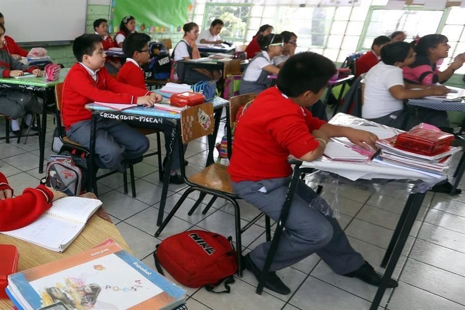 En México, desde el 23 de marzo del 2020 se suspendieron las clases presenciales.