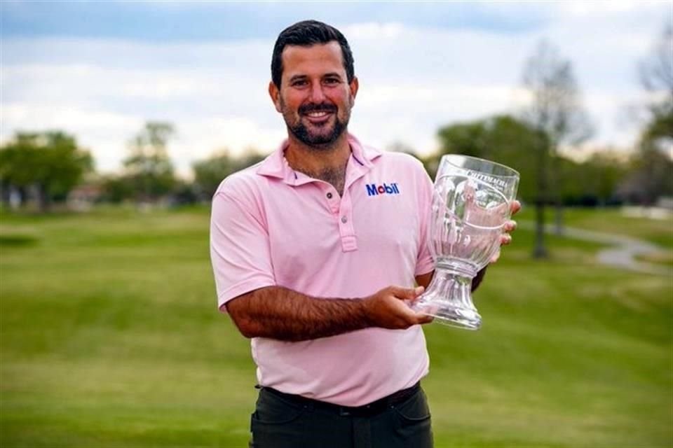 Roberto Díaz se llevaría un premio mayor al trofeo levantado ayer.