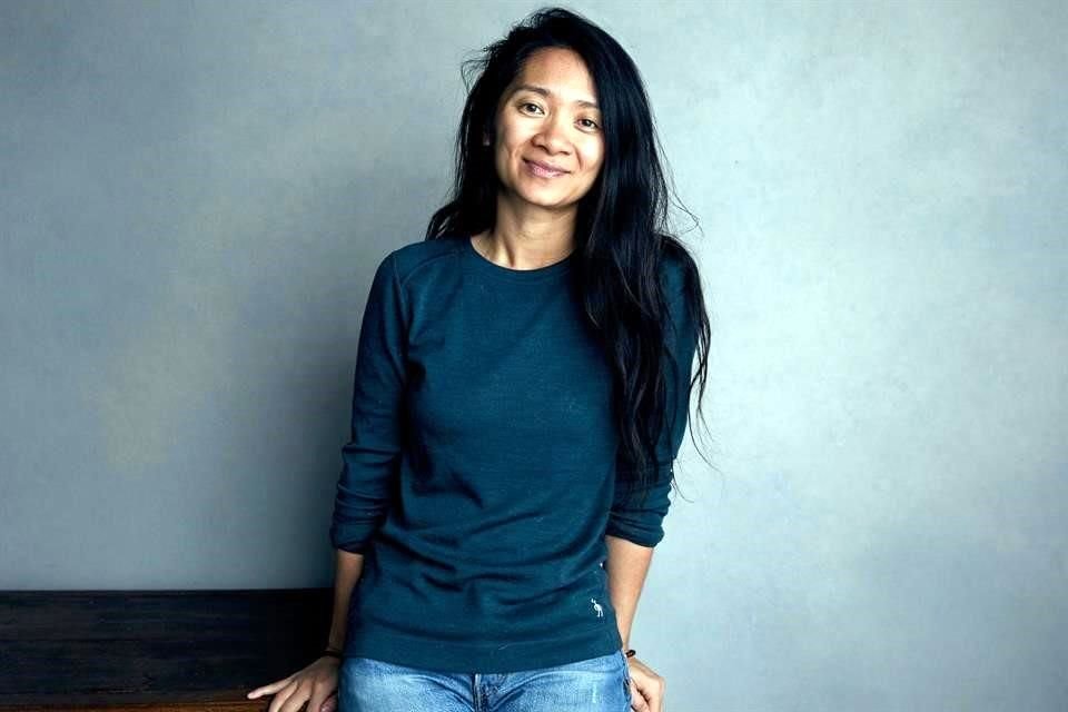 El filme 'Nomadland' de Chloe Zhao ganó el mayor galardón de Hollywood a la dirección.