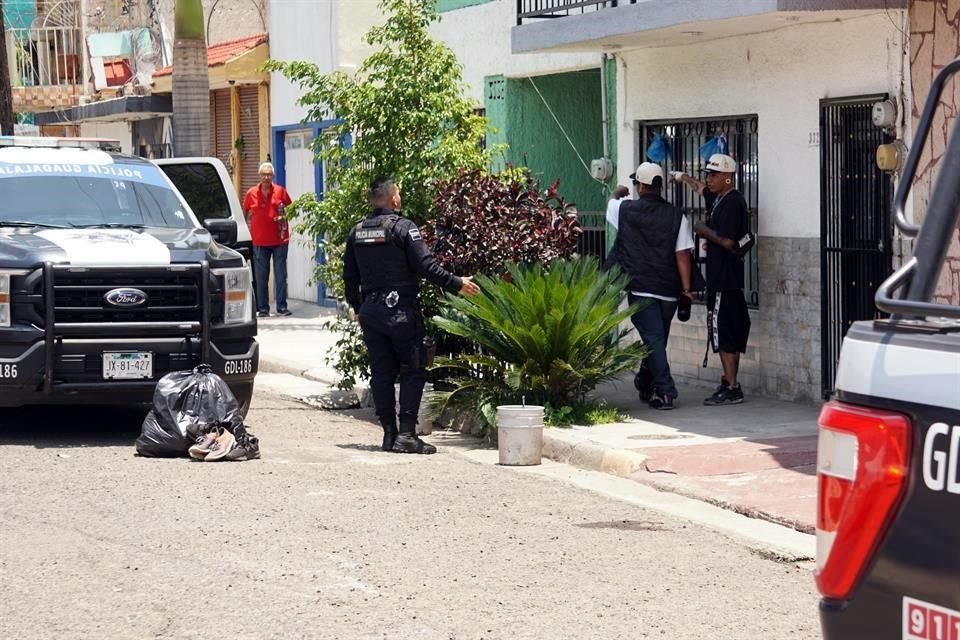 Un hombre que se encontraba bebiendo con otro murió por causas no esclarecidas.