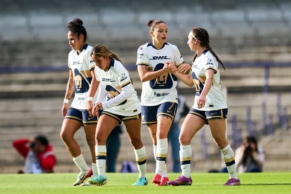 Stephanie Ribeiro abrió el marcador antes del descanso y a partir de ahí, las universitarias impusieron condiciones en el Olímpico.