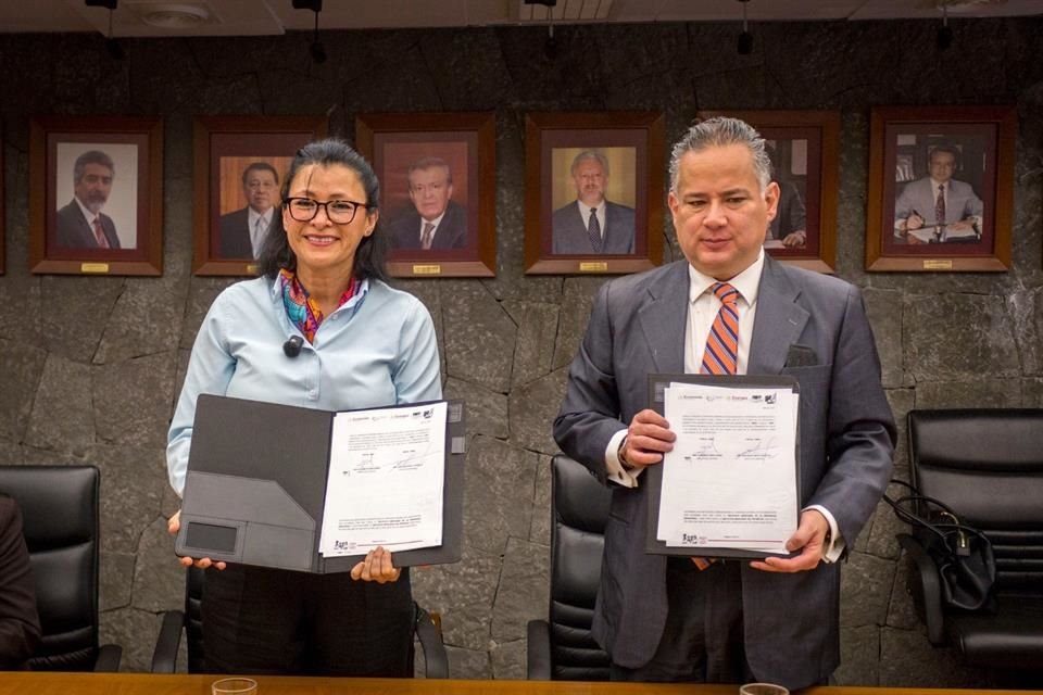 Elizabeth Mar Juárez y Santiago Nieto Castillo, directora y director general del IMP y del IMPI.