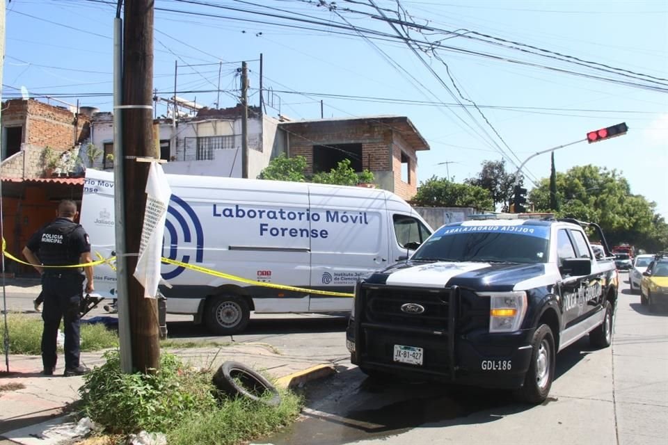 Los hechos ocurrieron en el cruce de José María Iglesias y Fernando Solís en la Colonia Lomas del Gallo, en Guadalajara.