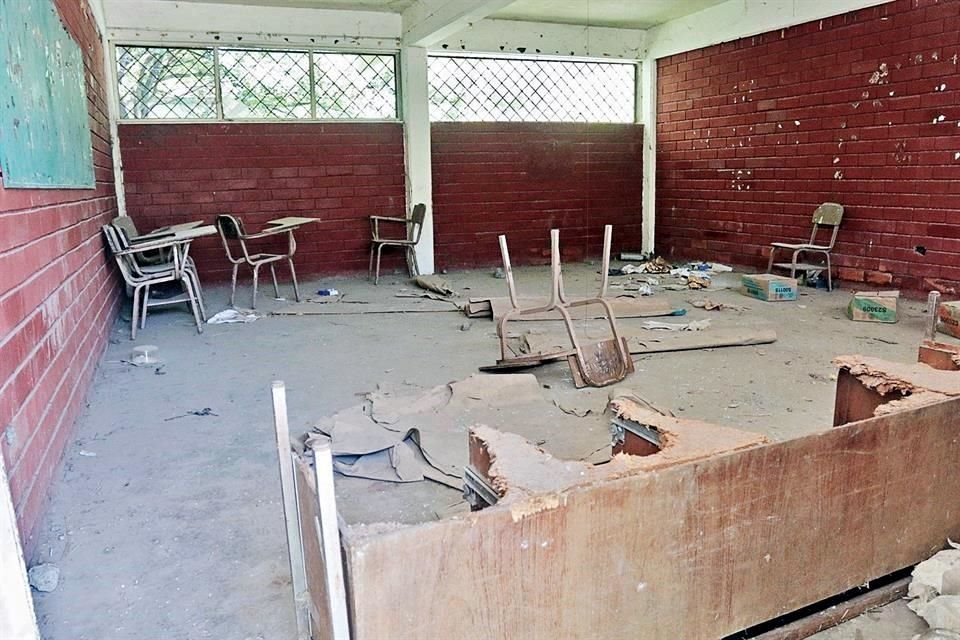 3,400 escuelas dañadas.