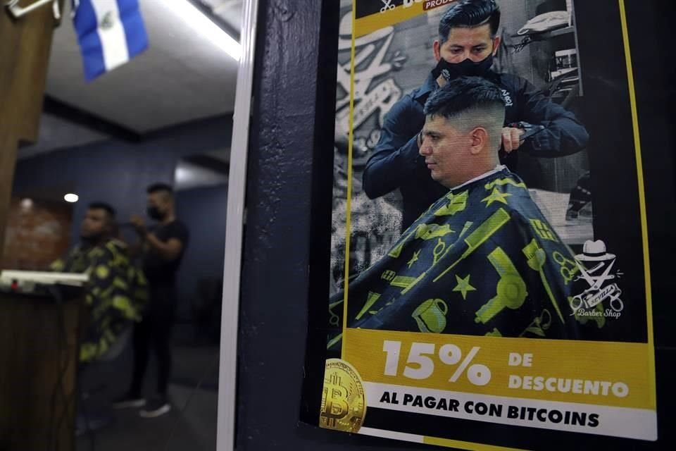 Todas las empresas en el Salvador deberán aceptar pagos en bitcoin, excepto aquellas que carecen de la tecnología para hacerlo.