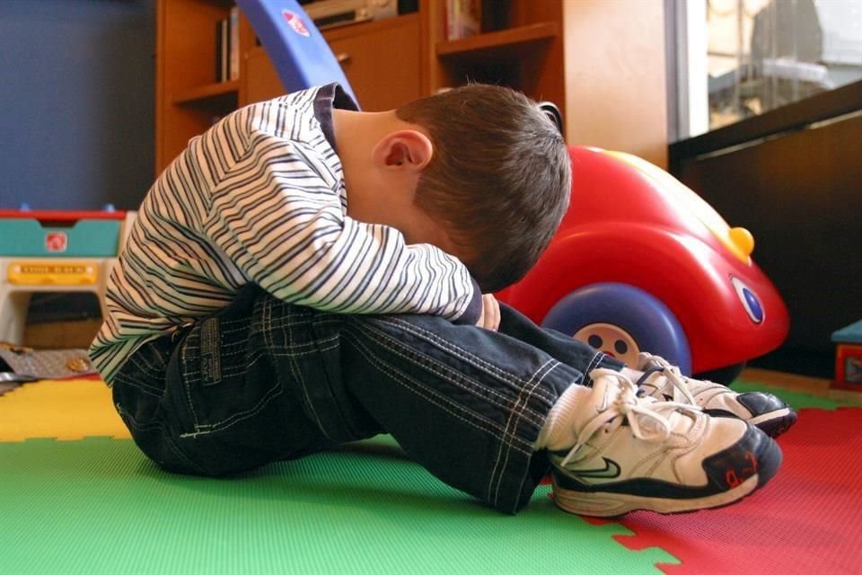 De enero de 2020 a junio de 2021, 43 menores de edad se han suicidado; el coronavirus le ha quitado la vida a 21.