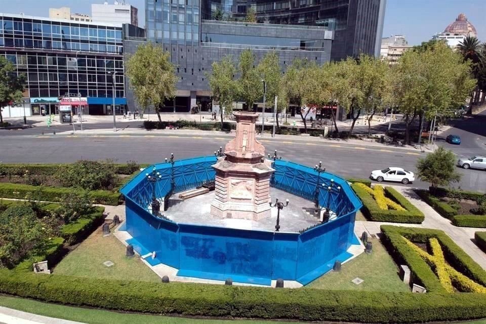 Según la Constitución capitalina, una consulta pública debería determinar qué estatua sustituirá a Cristóbal Colón sobre Paseo de la Reforma. 