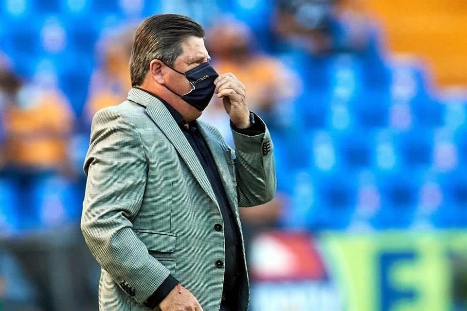 Miguel Herrera y sus Tigres sufrieron para sacarle el empate a León, incluso estuvieron muy cerca de perder.