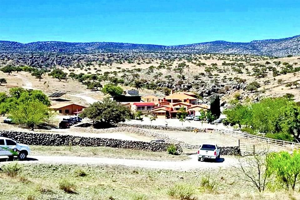 Fuentes señalan que entre los bienes hay ranchos y viviendas en los municipios de Balleza y Parral, en Chihuahua.