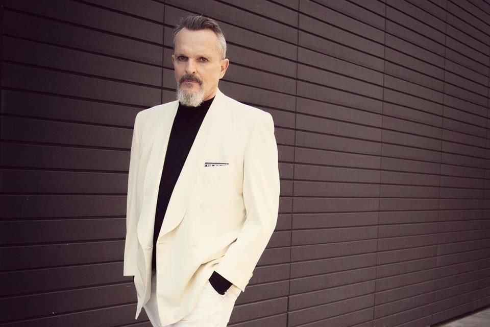 Miguel Bosé dijo que su madre, Lucía Bosé, fue sedada hasta su muerte, y que ésta no fue causada por la Covid-19.