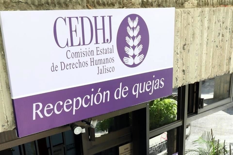 La investigación contra el primer visitador de la CEDHJ, Eduardo Sosa, denunciado por presunto acoso sexual y laboral, está por concluir.
