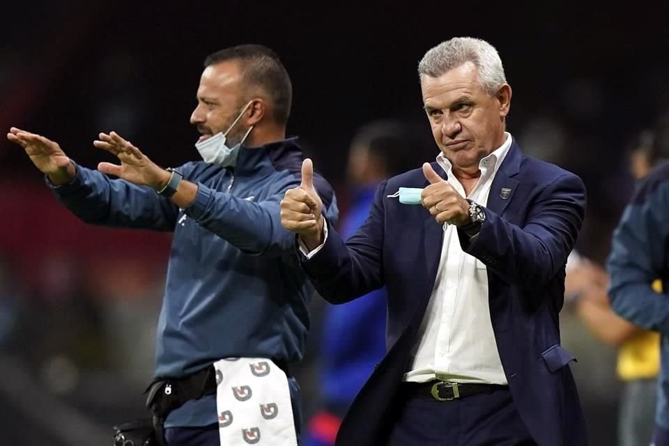 El 'Vasco' salió feliz con la demostración de sus Rayados.