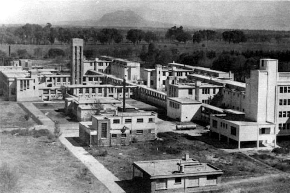 Aspecto original del entonces Hospital de Tuberculosos, 1947. Hoy Hospital General Dr. Manuel Gea González.
