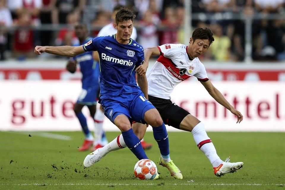 Bayer Leverkusen sumó tres importantes puntos como visitante.