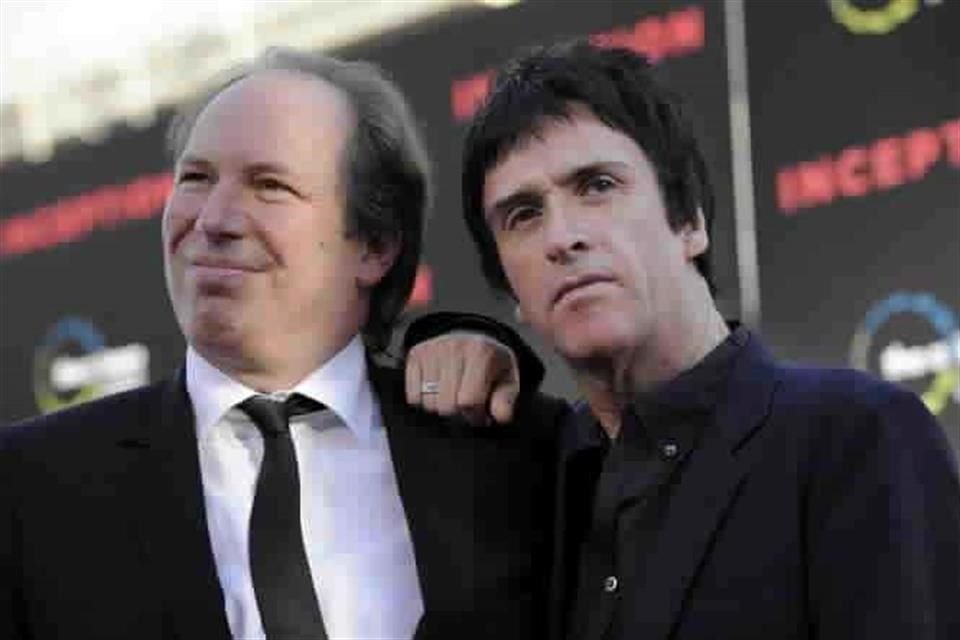 Los compositores Hans Zimmer y Johnny Marr lanzaron dos nuevas pistas de la película de James Bond, 'Sin Tiempo para Morir'.