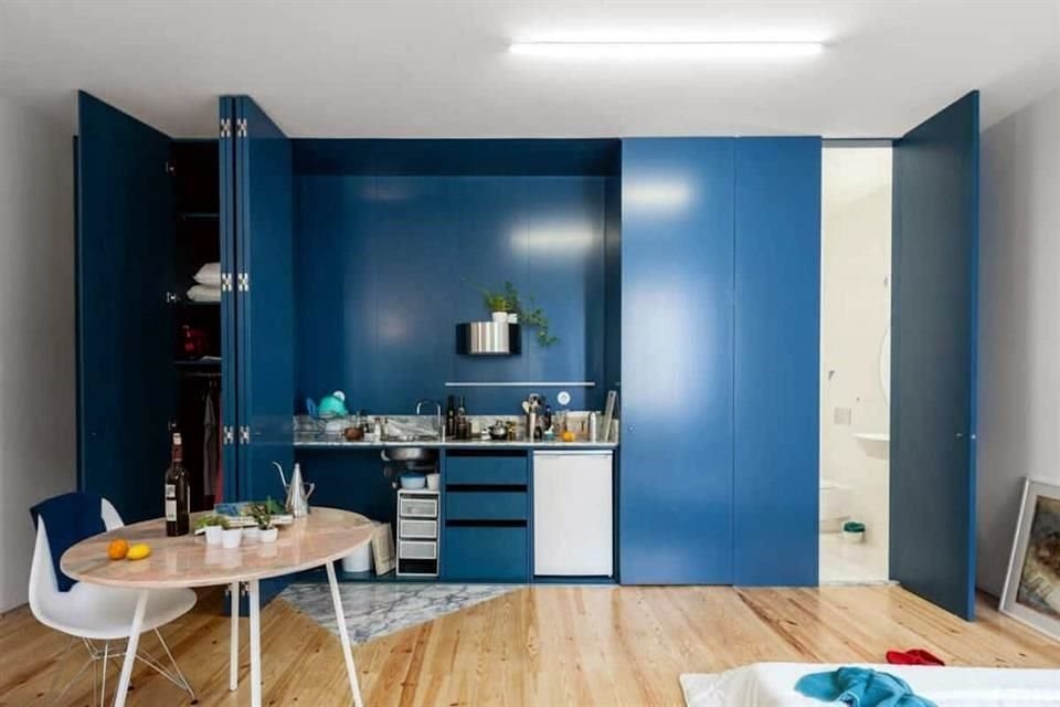Las puertas son la clave principal, ya que será siempre la parte más visible.<br>El tipo de puerta más común es la abatible, aquella que con la jaladera se abre de forma vertical.