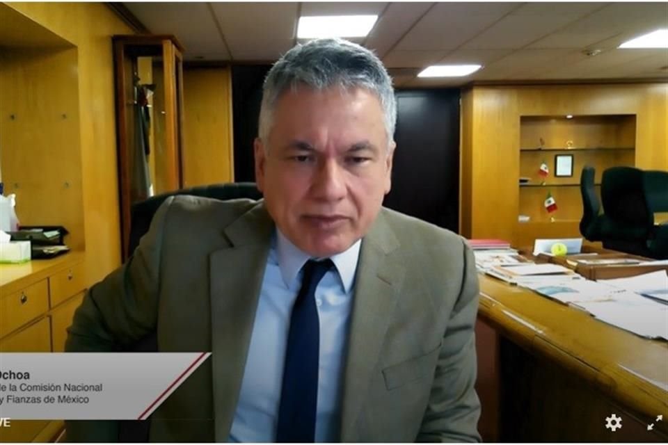 Ricardo Ochoa, presidente de la Comisión Nacional de Seguros y Fianzas de México.