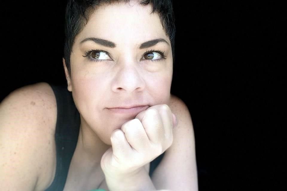 María Fernanda Ampuero ha vivido en carne propia la marginación de ser una indocumentada.