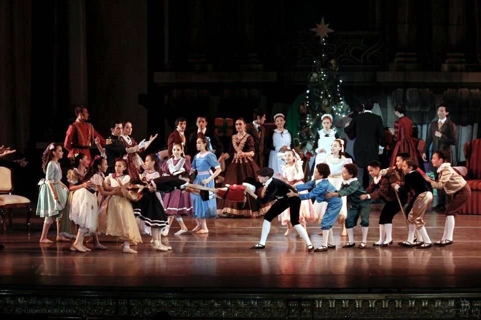El Ballet de Jalisco se creó en 2013 y desde entonces monta anualmente 'El Cascanueces'.