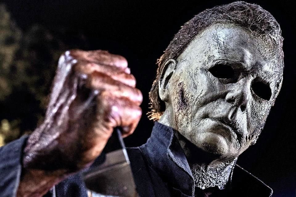 Las víctimas del asesino Michael Myers buscarán venganza en 'Halloween Kills: La Noche Aún no Termina'; estrena este jueves en México.