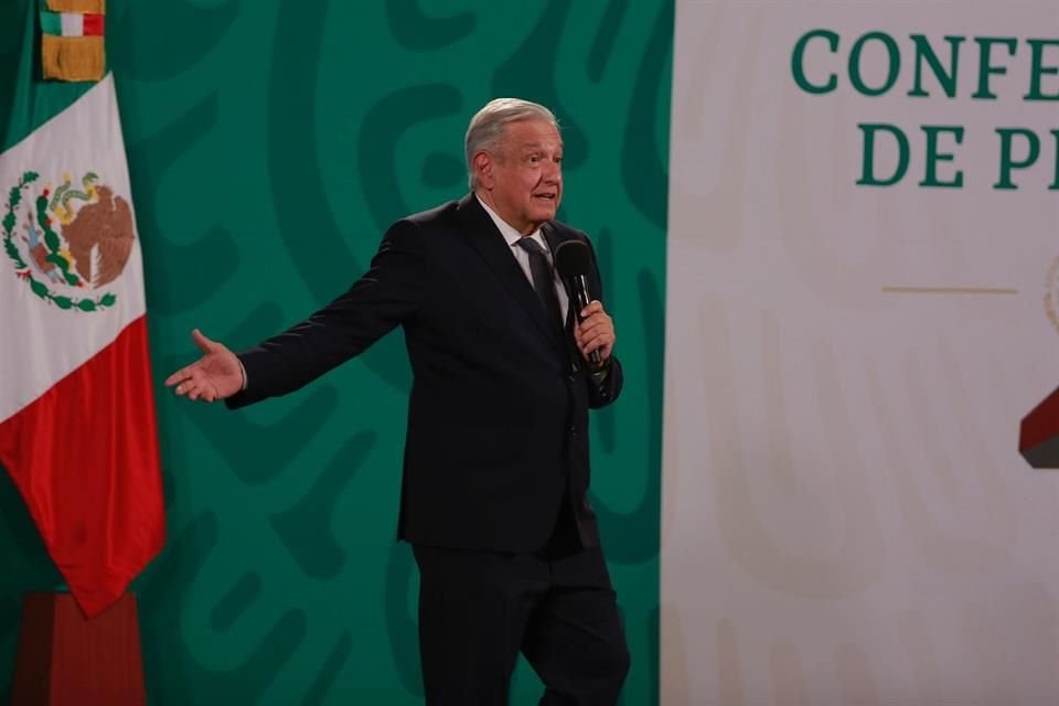 Andrés Manuel López Obrador, Presidente de México.