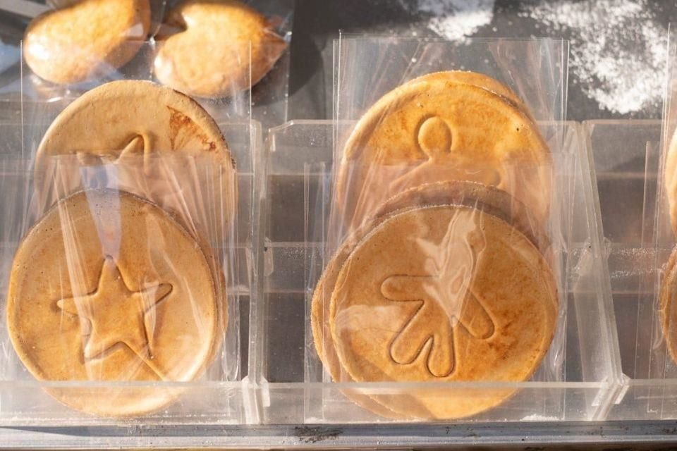 Las panaderías ya venden las galletas de la serie