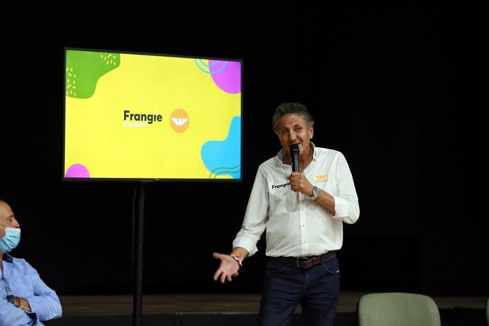 Juan José Frangie, candidato de MC a la Alcaldía de Zapopan, llamó a las personas a votar por cualquier partido político, menos por Morena.