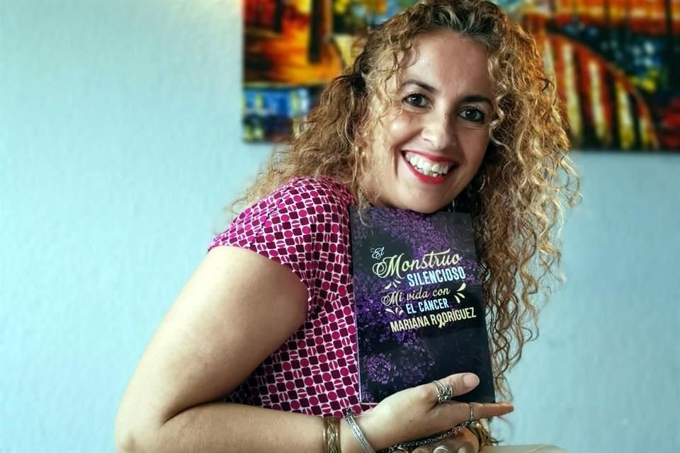 Con 'El Monstruo Silencioso' Mariana Rodríguez busco compartir su dura experiencia con el cáncer de mama.
