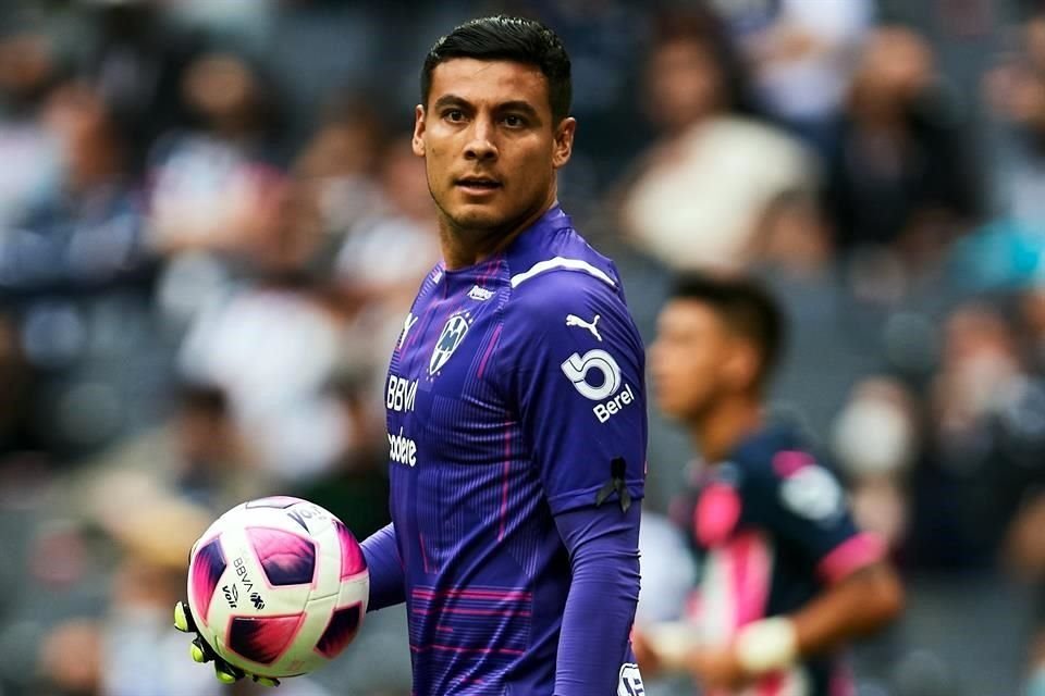 Luis Cárdenas, titular ante León hace una semana, será de nuevo el arquero del cuadro inicial de Rayados.