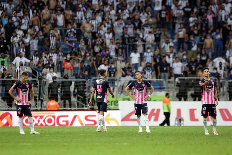 Más del triunfo del Necaxa sobre los Rayados.