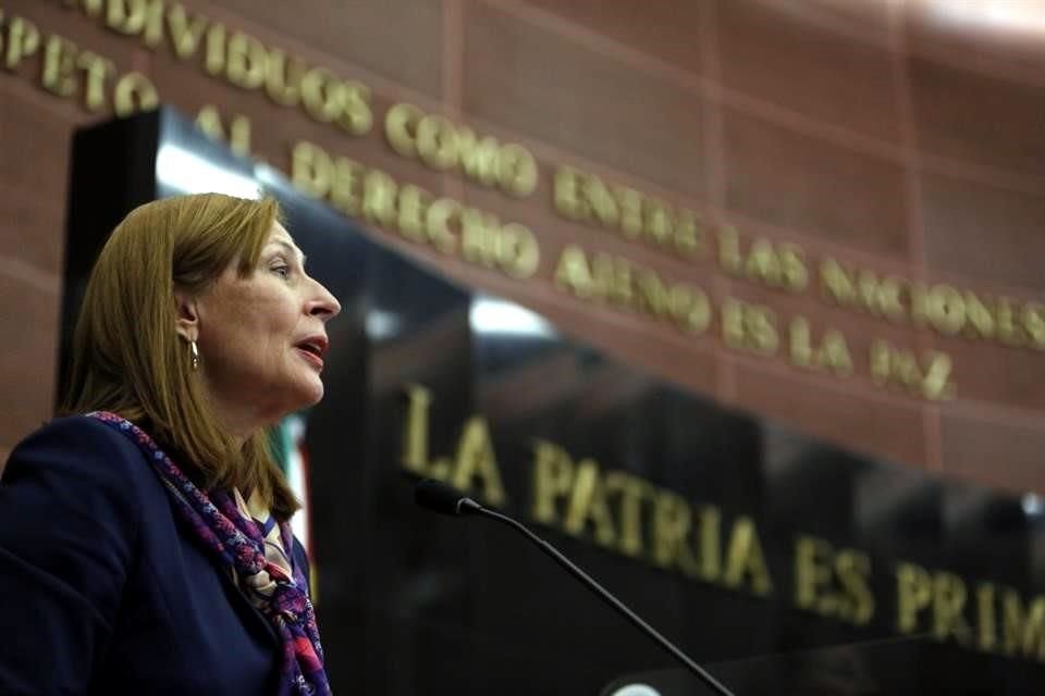 Tatiana Clouthier, Secretaria de Economía.