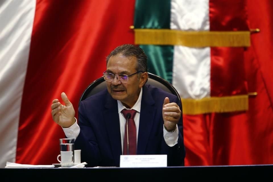 El director de Pemex, Octavio Romero, compareció ante las comisiones unidas de energía e infraestructura de la Cámara de Diputados.