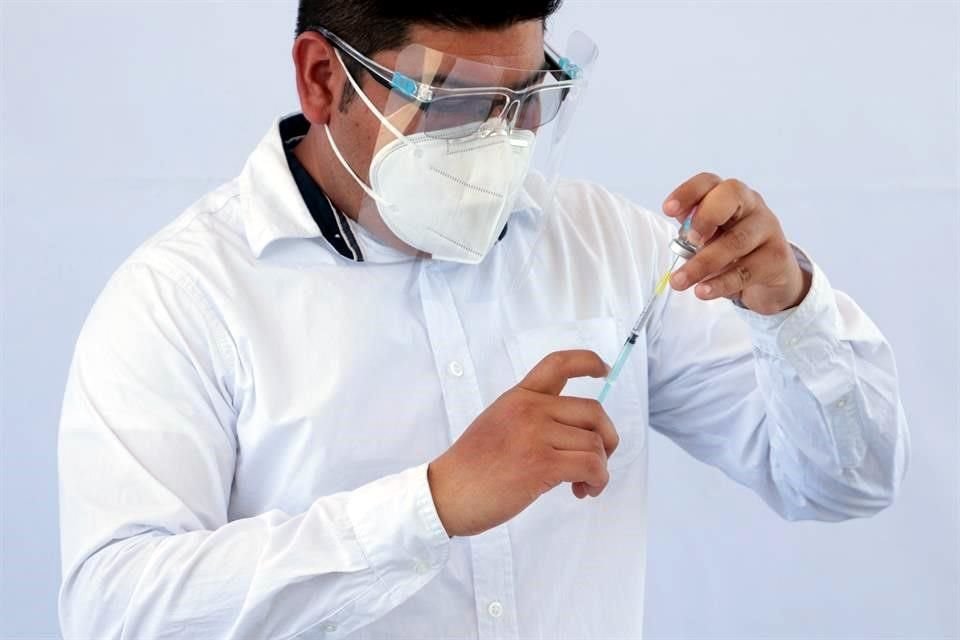 La temporada de influenza está por llegar, por lo que desde el 3 de noviembre vacunarán a mayores de 60 años que viven en Zapopan.