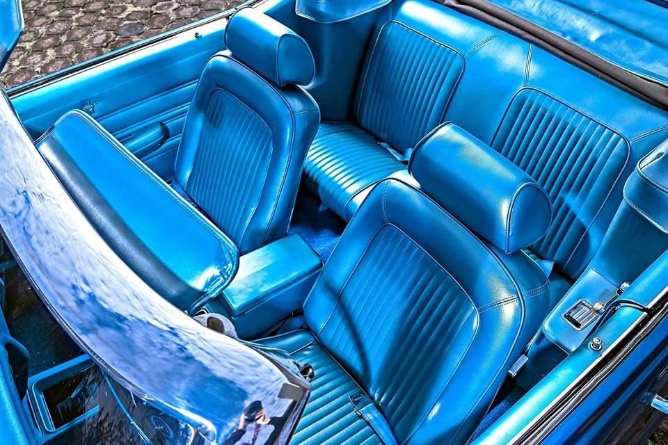 El amor por la marca Ford Mustang, para algunos integrantes nace debido a su diseño y concepto novedoso, el cual refleja un estilo deportivo.
