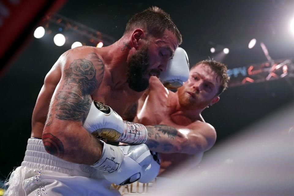 Canelo es un histórico del boxeo mundial.