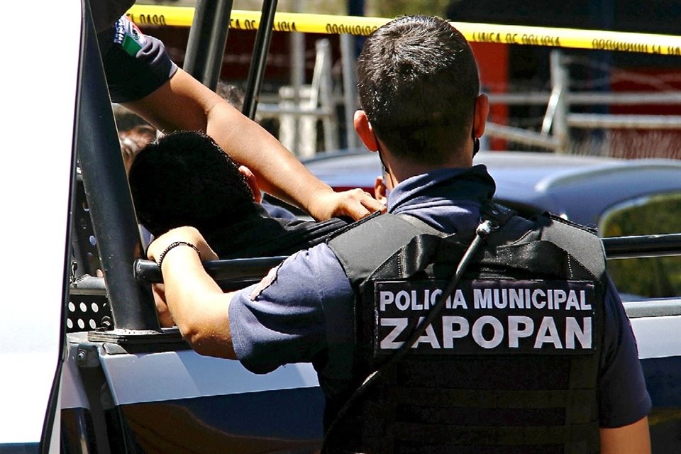 La Comisaría de Zapopan comenzó por vigilar el llenado de informes, luego intervino en la supervisión de medidas cautelares.