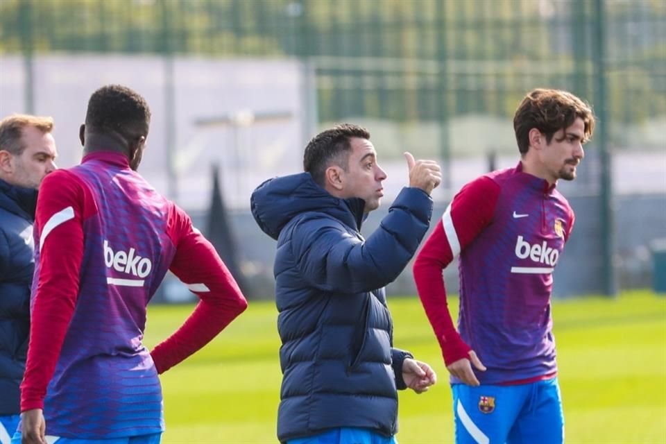 Xavi regresó al Barcelona, ahora como entrenador.