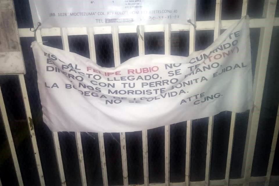 La manta con mensaje amenazante fue encontrada la madrugada de hoy en Tonalá.