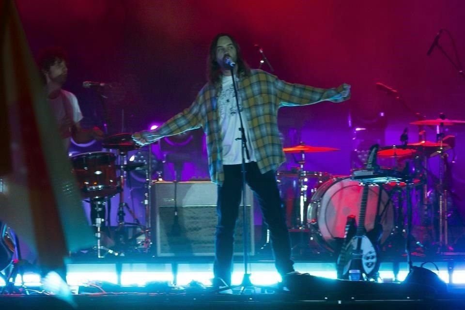 Entre un show de luces y psicodelia, Tame Impala cerró el Festival Pa'l Norte 2021.