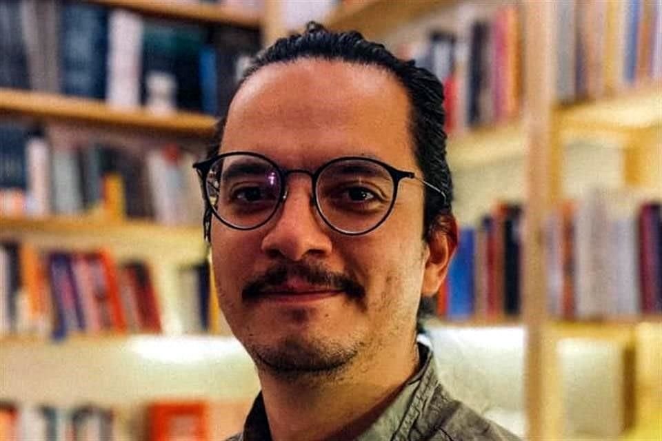 Carlos Armenta, de Impronta Casa Editorial.