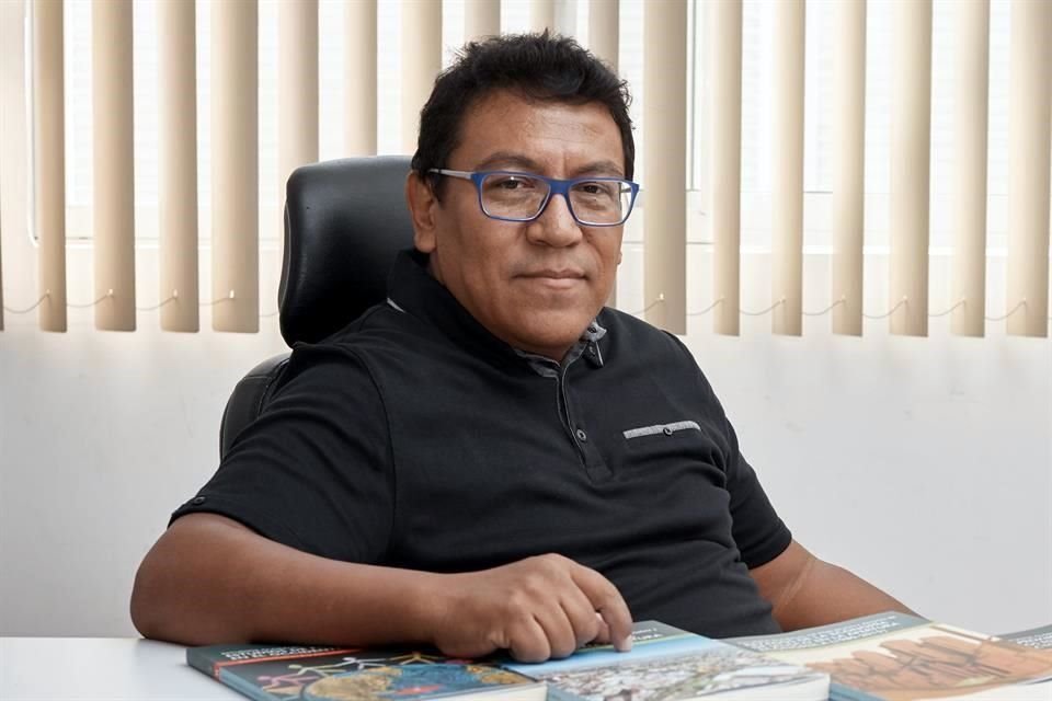 Felipe Ponce, de Editorial Arlequín.