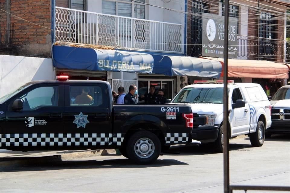 Un vendedor de hamburguesas fue localizado sin vida dentro de su local.