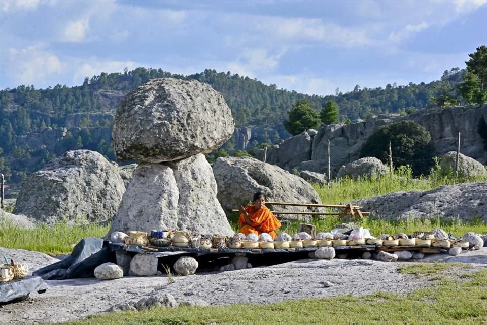 Imperdible es merodear por la zona de los valles como el de las Ranas, el de los Monjes o el de los Hongos, para admirar sus formaciones rocosas.