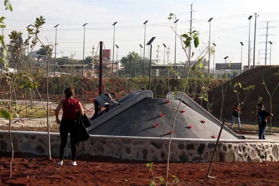 Como un sueño hecho realidad catalogaron los vecinos e integrantes del Colectivo Bosque Urbano Tlaquepaque la inauguración de este espacio.