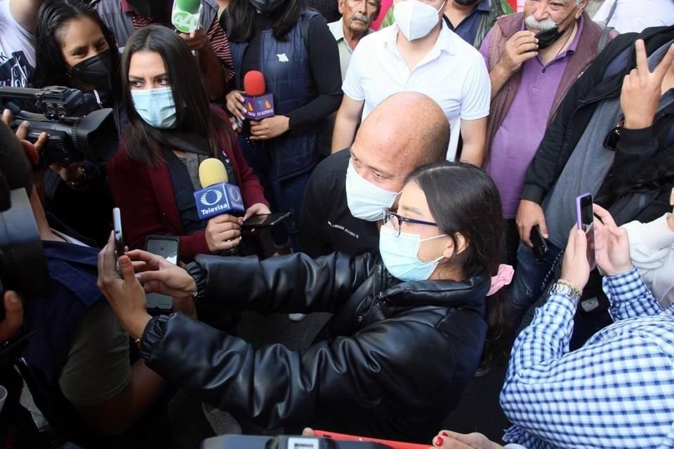 Varios grupos de personal se formaron cuando llegó Alfaro.