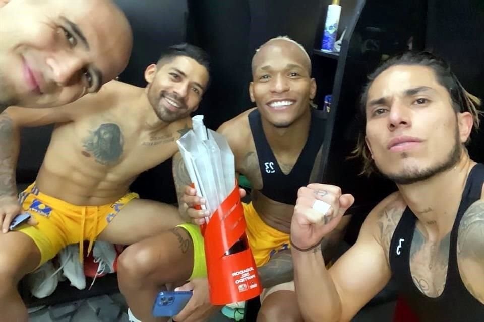 Carlos Salcedo envió un mensaje en sus redes sociales.